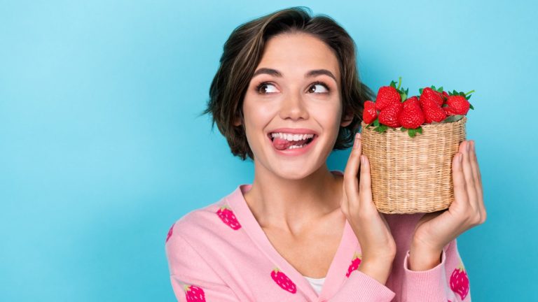 Strawberries for diabetes: Is it healthy?