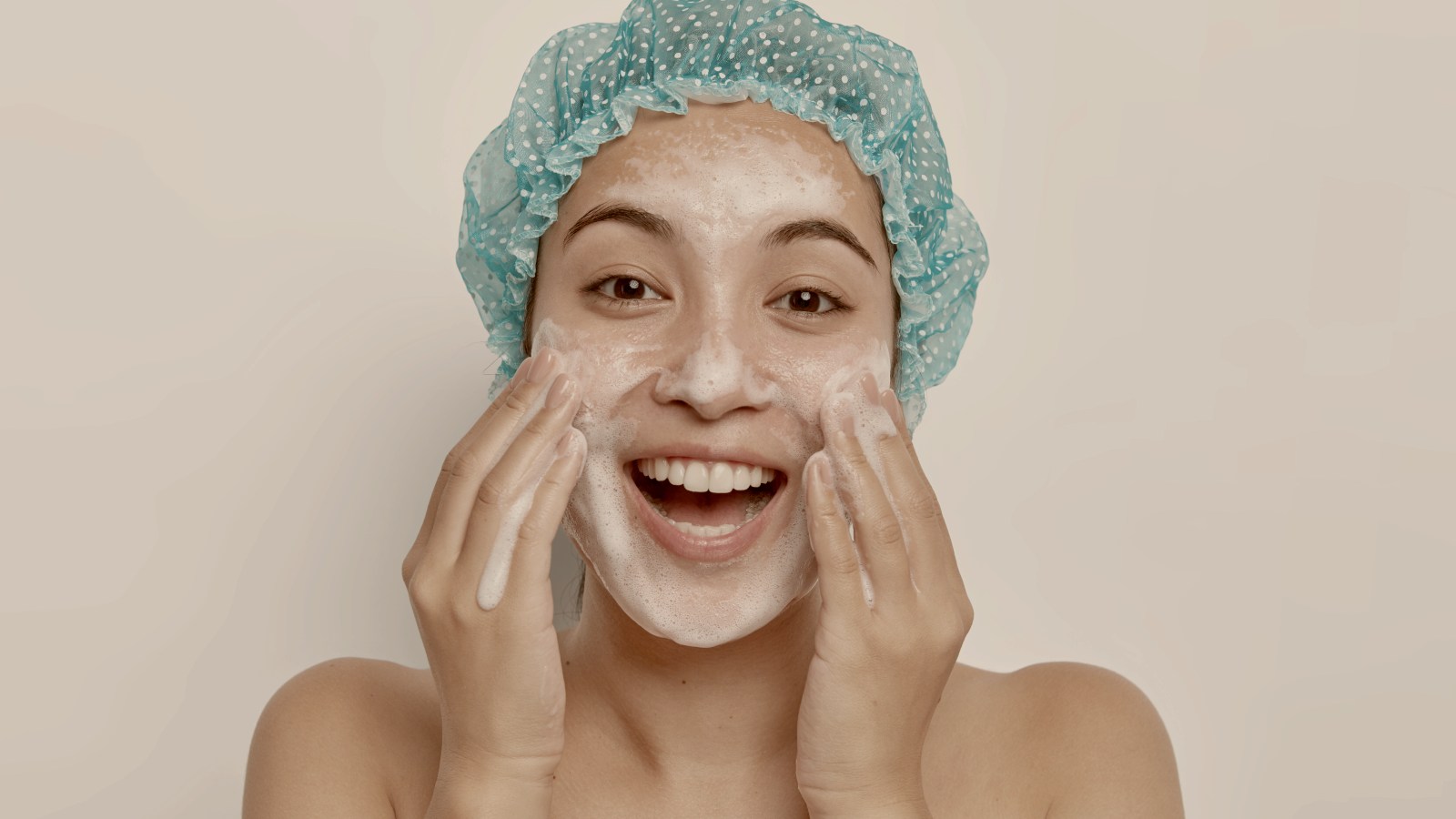 5 best face washes for combination skin that actually work